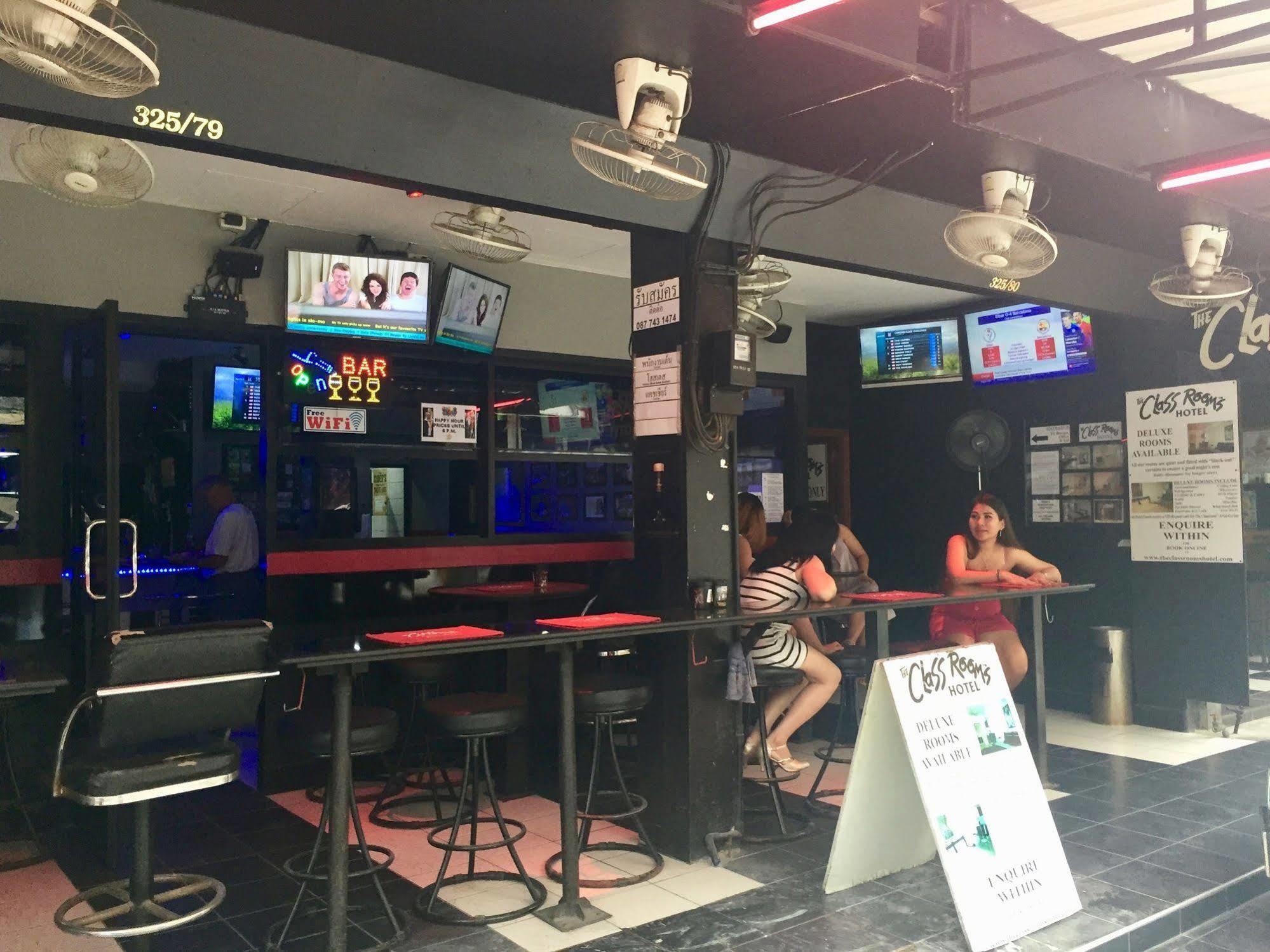 The Classroom Hotel Pattaya Exterior foto